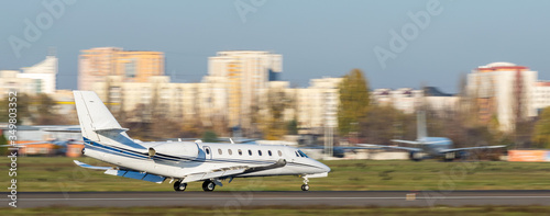 Business jet landing