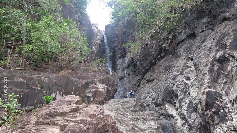 Obraz premium waterfall in the mountains