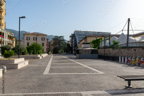 area of ​​san francesco where they keep the antique market