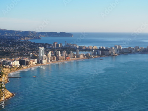 Panorámica de Calpe en la costa mediterránea © FranciscoJose
