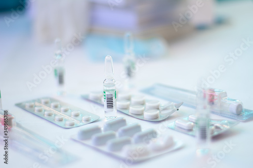 Wallpaper Mural medicine  Torontodigital.ca