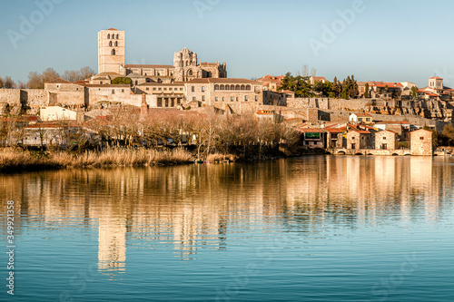 Overview of the Castle and Cathedral of Zamora  from the Duero River.