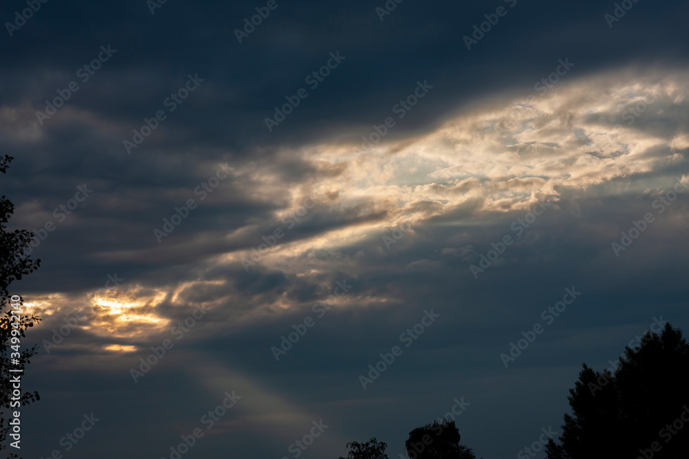 A glimpse of an endless sky horizon. A glimpse of an endless sky horizon.