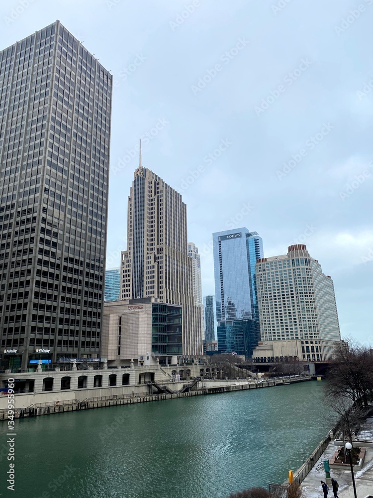 Fototapeta premium chicago city view from river