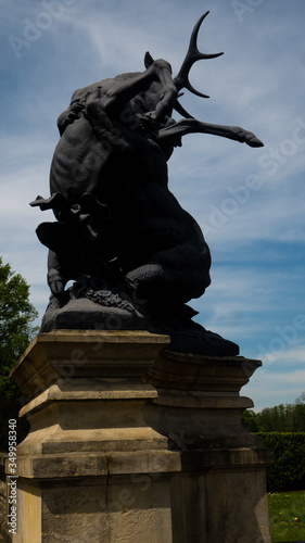 
Sculpture of Emmanuel Fremiet depicting the fight against bear in Park Świerklaniec. A free entry space. photo