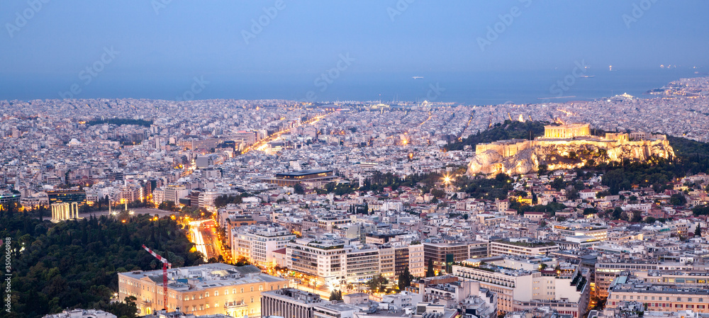 Fototapeta premium cityscape of Athens in early morning with the Acropolis seen from Lycabettus Hill, the highest point in the city
