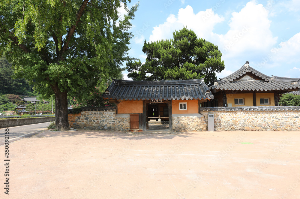 Traditional Korean house front gate scenery. Sancheong Namsa Yedamchon Village