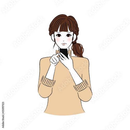 困り顔でスマホを操作する女性