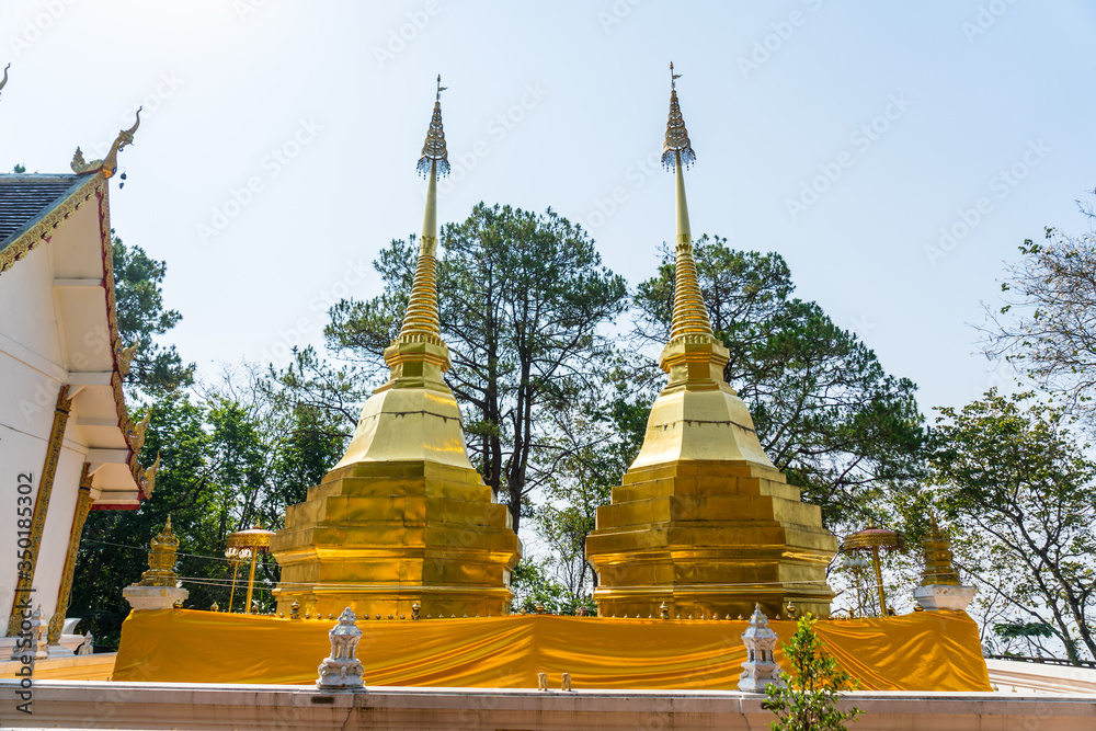Naklejka premium Wat Phra That Doi Tung Mae Sai, Chiang Rai, Thailand, Public Area