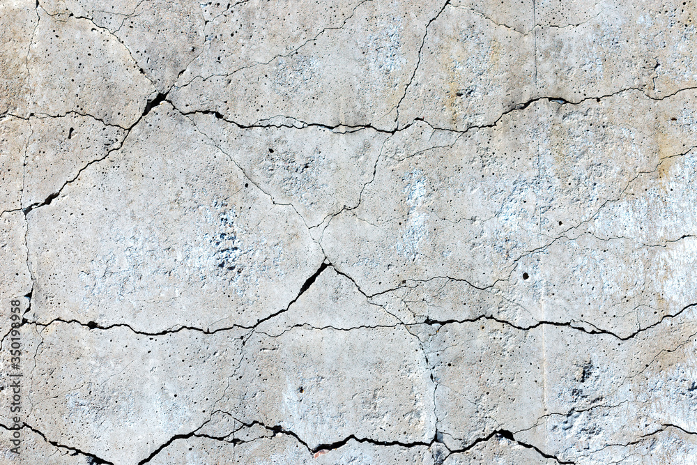 Obraz premium concrete cracked cement wall in industrial building, great for your design and background texture