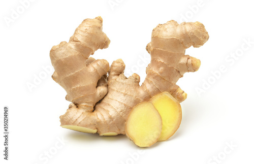 Fotografie, Obraz Fresh ginger root and sliced  isolated on white background.