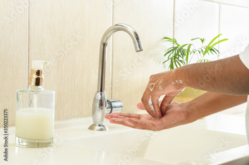 Fototapeta Naklejka Na Ścianę i Meble -  washing hands basic hygiene can prevent various diseases such as the spread of coronavirus covid-19 