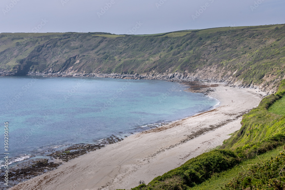 Obraz premium Vault beach in Cornwall During early 2020