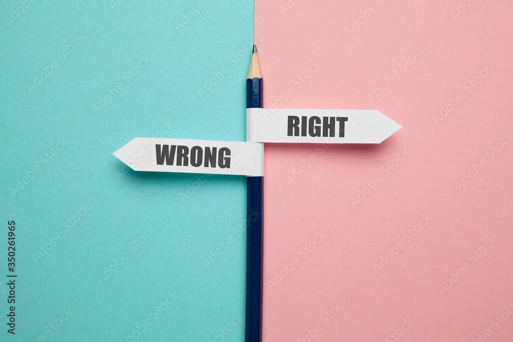 Pencil - direction indicator - choice of right or wrong. - obrazy, fototapety, plakaty 