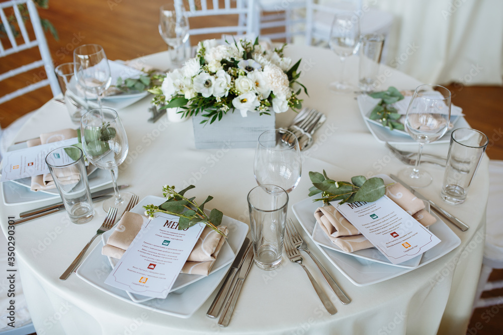 Fototapeta premium Wedding dinner decor boho flowers tables