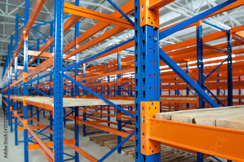Fotografija Metal shelving Mezzanine. Storage room.