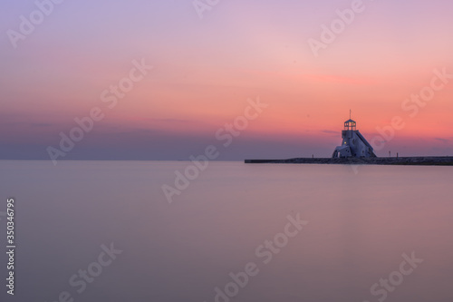 Cuadro en lienzo lighthouse at sunset