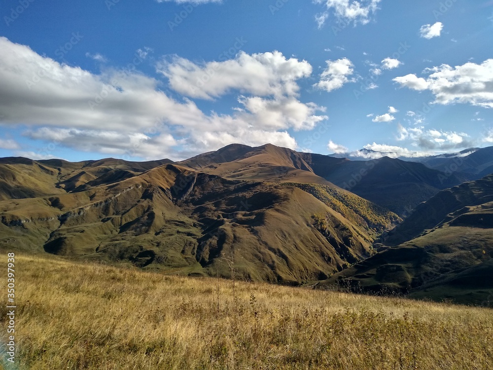 Obraz premium Caucasian mountains