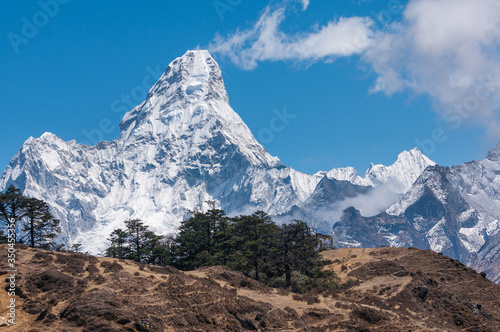 Ama Dablam mountain peak  the most famous peak in Everest base camp trekking  Himalaya mountains range Nepal