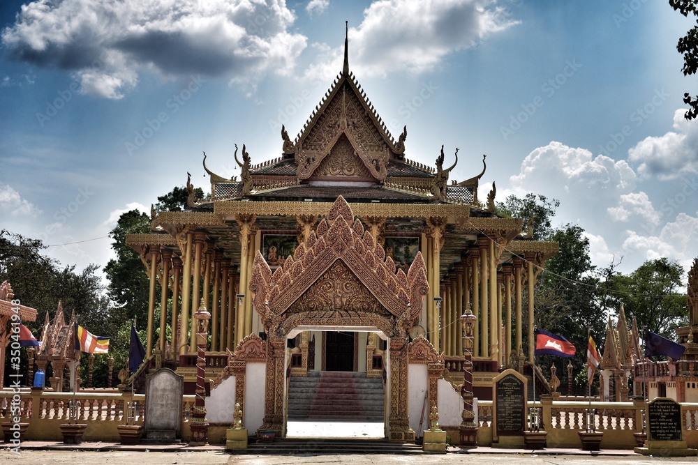 Naklejka premium Temple in the province of Battambang