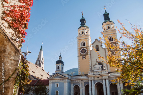 Tableau sur toile Cathedral of Bressanone (Brixen), South Tyrol, Italy