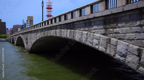 万代橋
