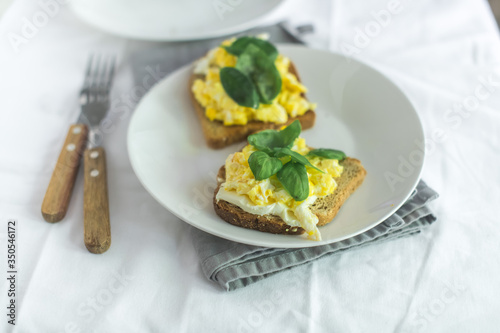 Toast with scrambled eggs