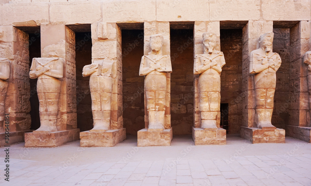 Fototapeta premium Great Hypostyle Hall at the Temples of Karnak