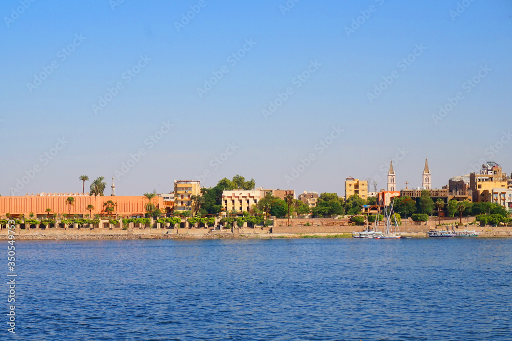 luxor town from the nil river