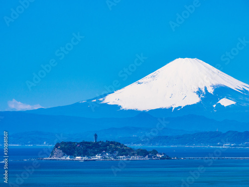 富士山と江ノ島