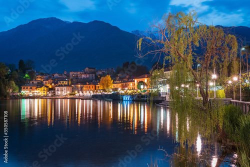 Lake of Mergozzo, Italy © Pixelshop