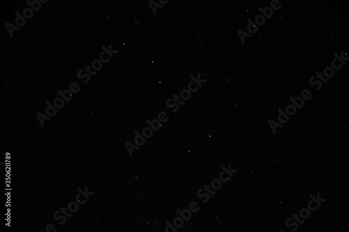 Valokuva Night sky in black with the Big Dipper asterism and other stars in May Northern