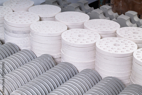 insulating technical ceramics production