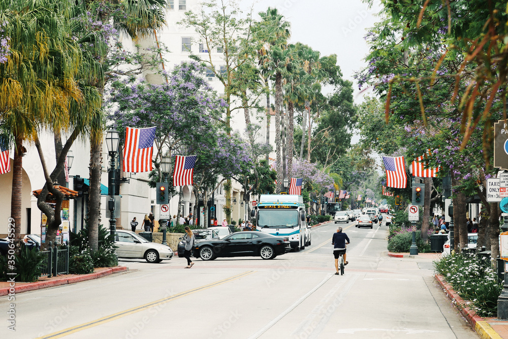 Naklejka premium American street with flags in Santa Barbara, California