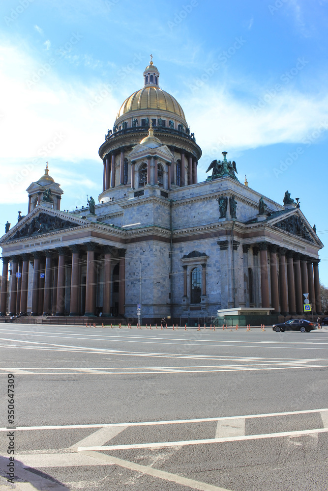 Saint Isaac's Cathedral famous orthodox church in Saint Petersburg, Russia. St Petersburg cityscape with monumental architecture, main city landmark outdoors