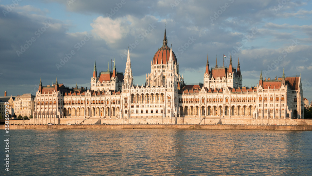 hungarian parliament building in budapest