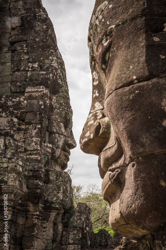 face of bayon temple country