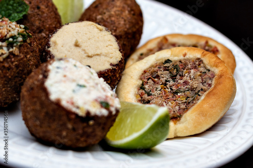 Wallpaper Mural 
Arabic food Torontodigital.ca