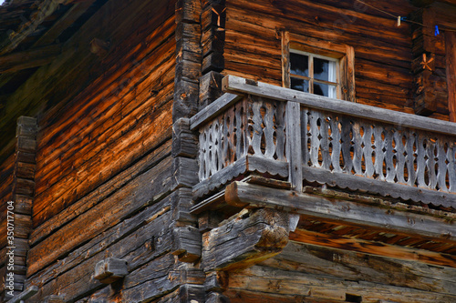 Oberstalleralm, Oberstaller Alm, Arntal, Stallertall, Deferegger Alpen, Villgrater Berge, Innervillgraten, Osttirol, Zentralalpen, Alm, Denkmalschutz, Alpen, Hochgebirge, Hütte, Almhütte, Geländer, Ba photo