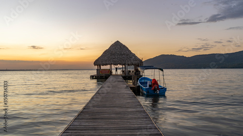 El Remate  lakeside in Petén . Guatemala Photo : Rodrigo Escalante