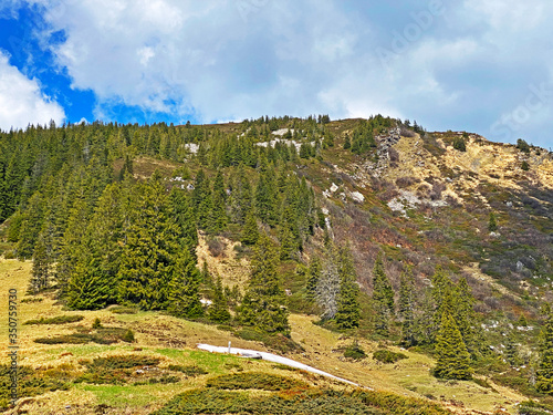 Alpine peak of Stäfeliflue (Staefeliflue or Stafeliflue) in the Swiss mountain range of Pilatus and in the Emmental Alps, Alpnach - Canton of Obwalden, Switzerland (Kanton Obwalden, Schweiz) photo