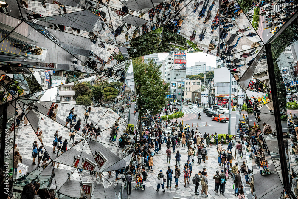 Foto Stock Tokyo Japan October 30th 2016 The escalator entrance with