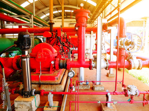 Fotografi Diesel engine driven fire pump in industrial or factory, Main equipment technolo