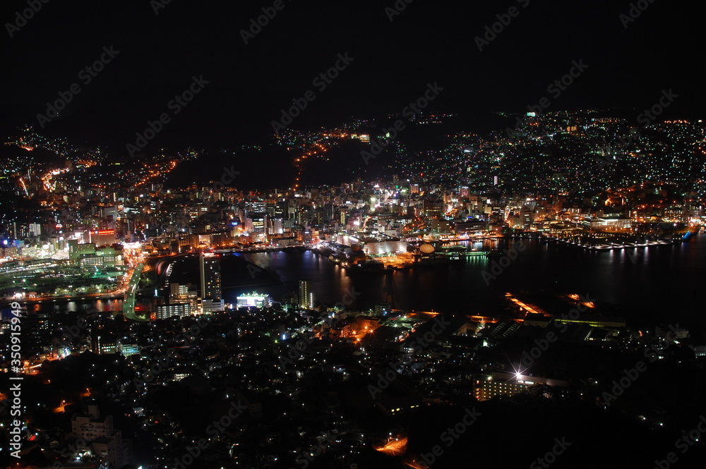 Obraz premium night view of Nagasaki in Japan