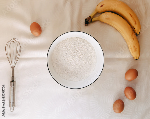 Fotografie banana on plate