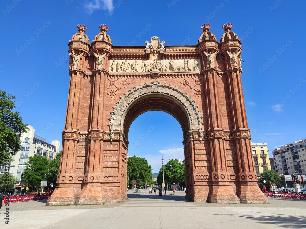 Obraz premium Arc de Triomf in Barcelona the centre of the Catalan capital. Catalonia, Spain