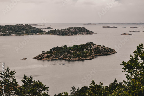 a large number of small islands of Norway