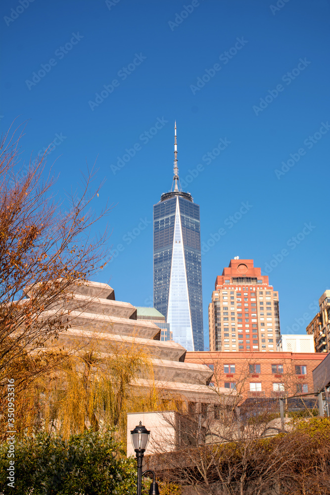 Naklejka premium freedom tower in new york