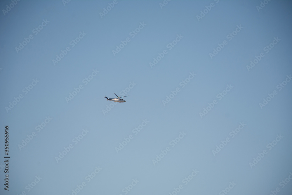 Fototapeta premium airplane in the sky
