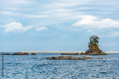 Toyama Bay is a bay located on the Amaharashi Coast,Onnaiwa Rock is a beauty spot of Amaharashi Coast.Japan